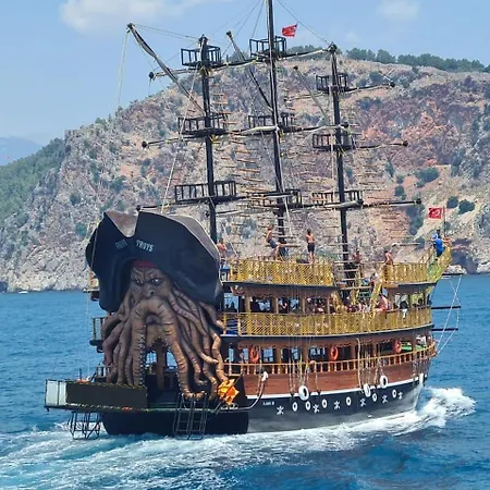 Camping Boat Tour With Lunch In 4 Trip Alanya